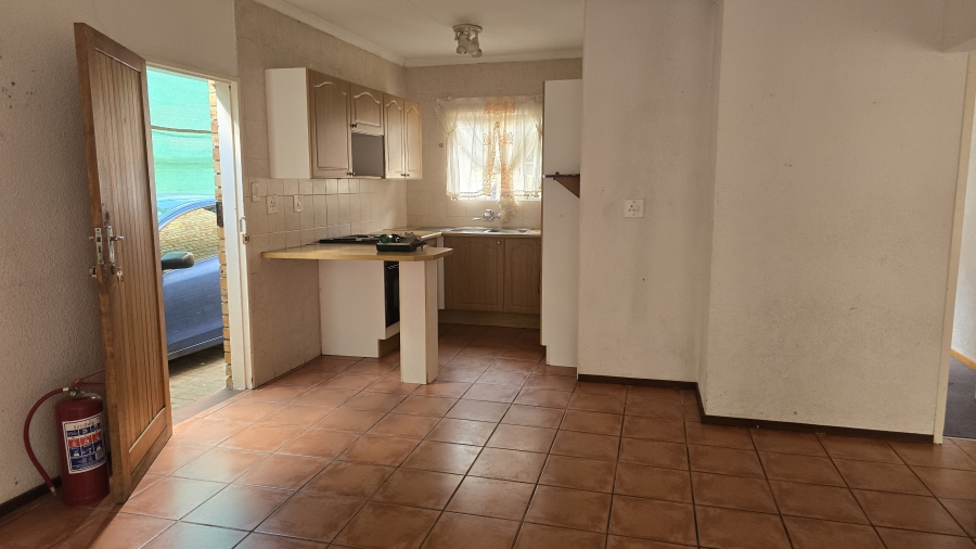 2 Bedroom Property for Sale in Safari Gardens North West